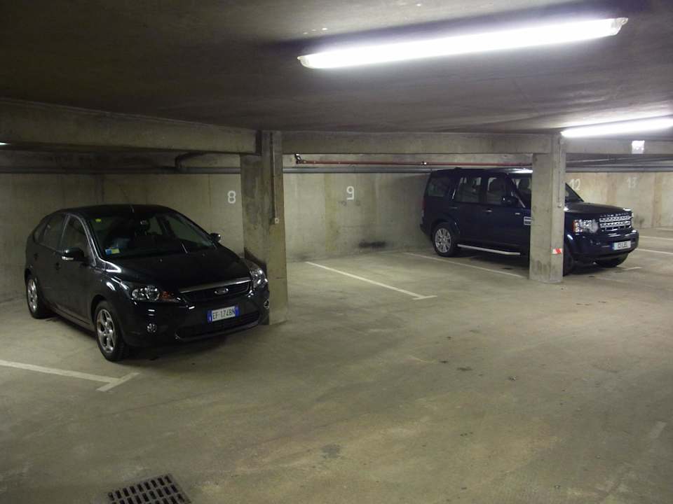 Tiefgarage Hotel Escale Oceania Vannes