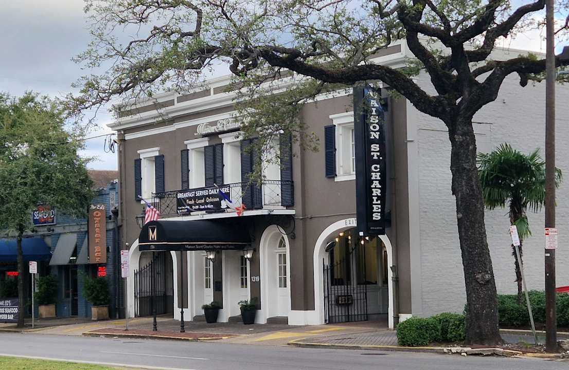 Ausblick Hotel Maison St. Charles Quality Inn