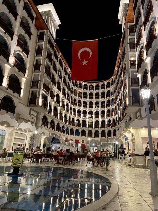 Außenansicht Quattro Beach Spa & Resort