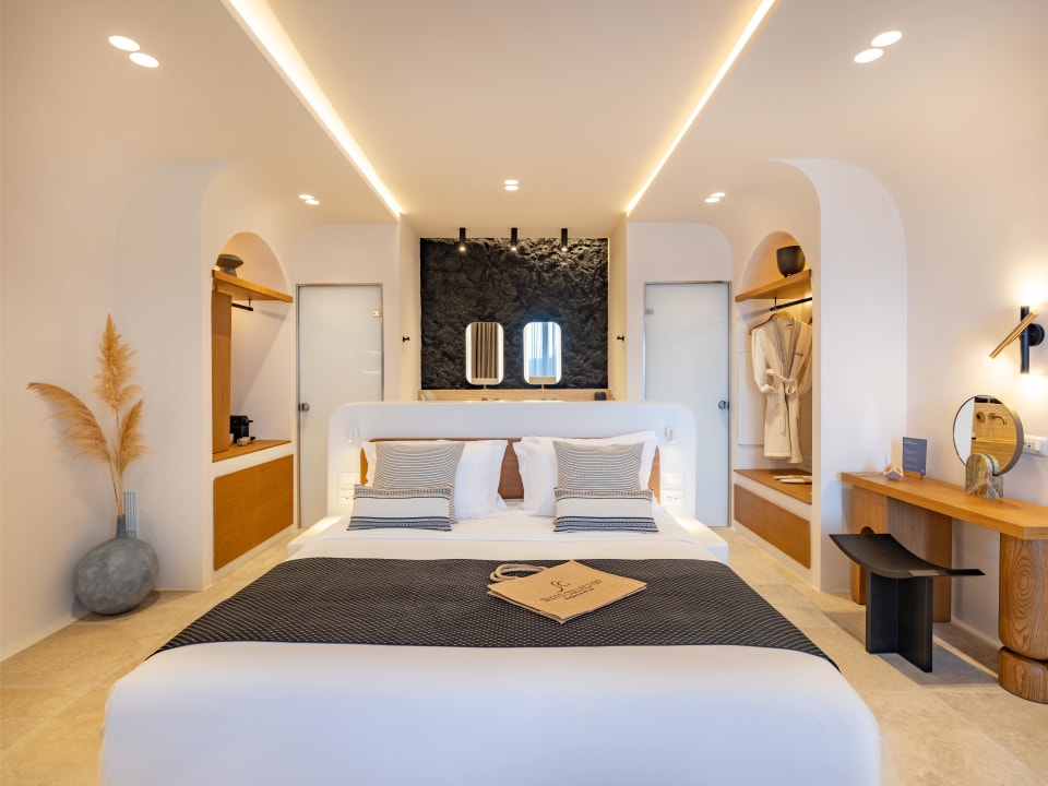 Zimmer Santo Mine Oia Suites