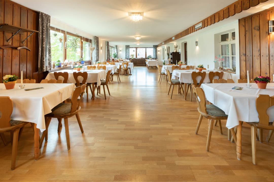 Gastro Hotel Landgasthof Zum Pflug