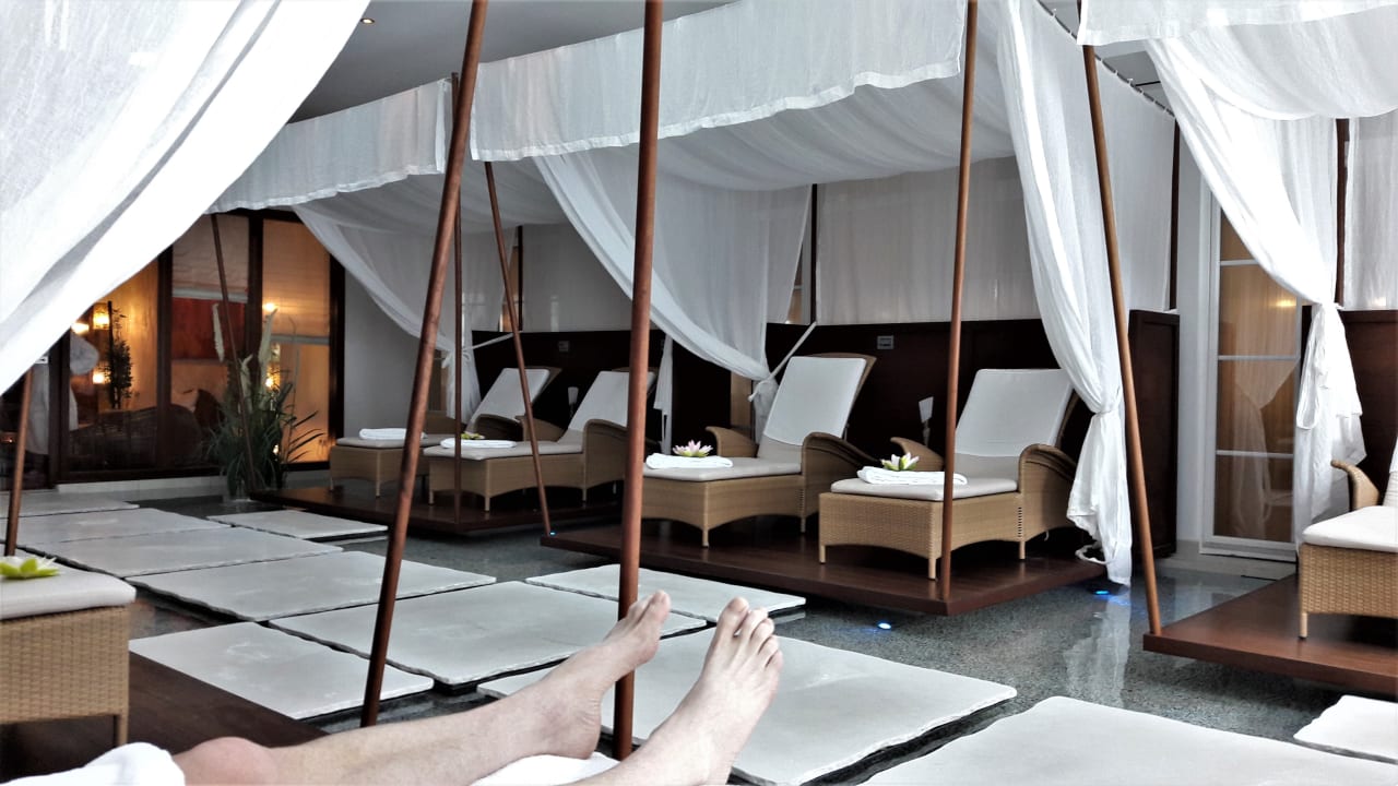 Sport & Freizeit Wellnesshotel ...liebes Rot-Flüh