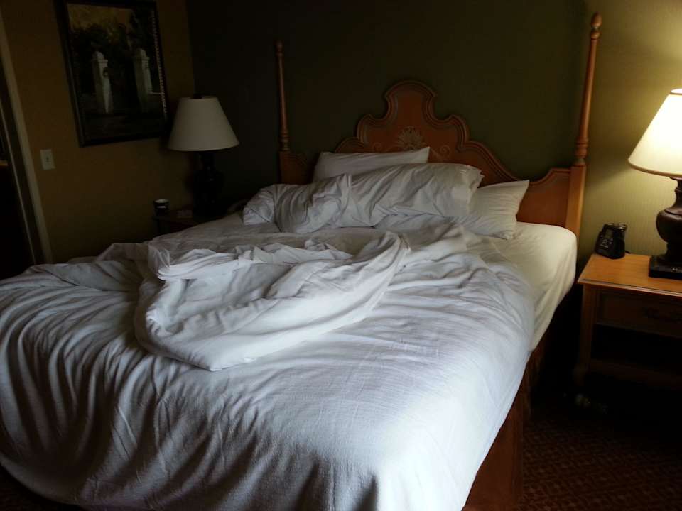The bed was comfortable. Hotel Embassy Suites Lompoc Central Coast VAFB
