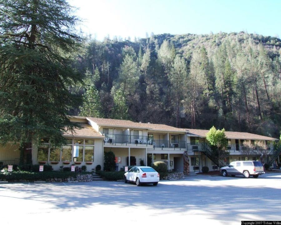 Anmeldung von Außen Yosemite Cedar Lodge