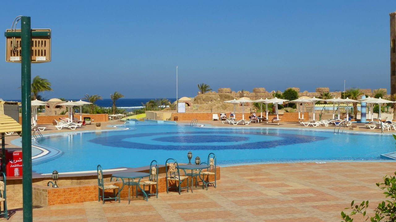 Beheizter Pool- 30 Grad Cels. Utopia Beach Club