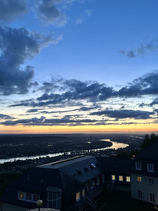 Ausblick Steigenberger Icon Grandhotel Petersberg