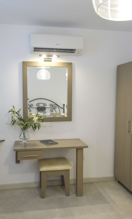 Zimmer Acrotel Athena Villa