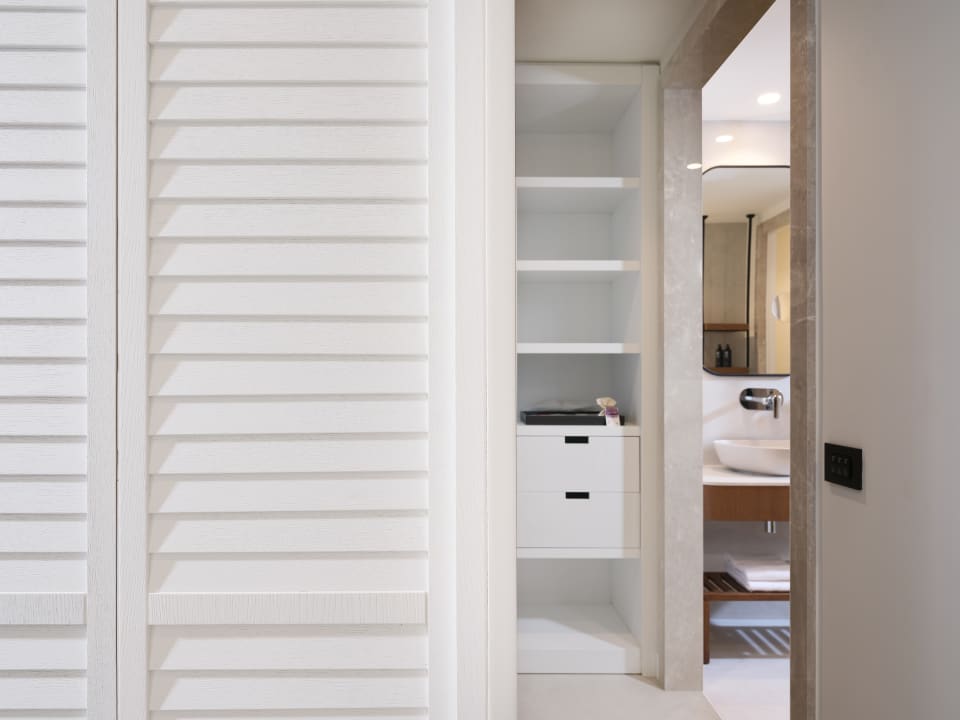 Zimmer Anda Barut Collection