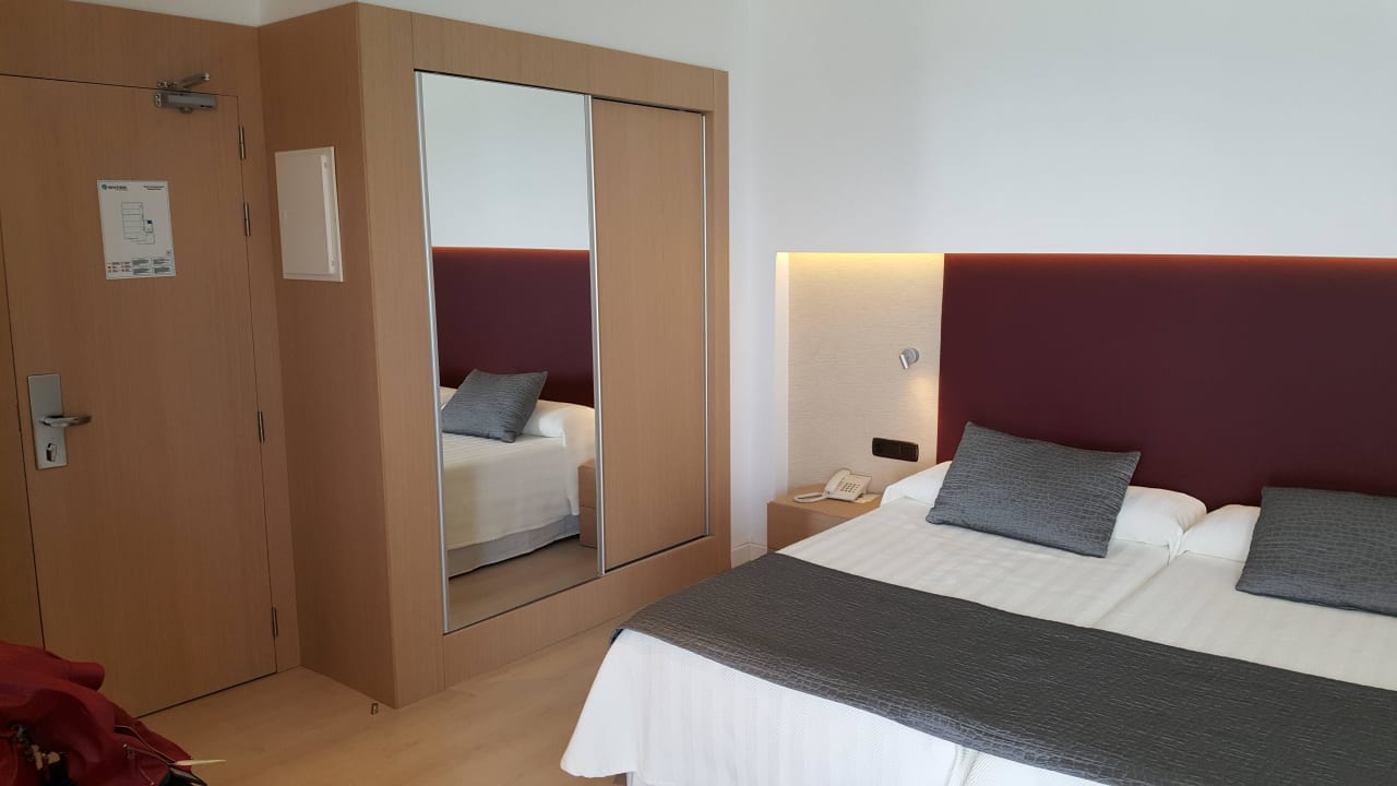 Zimmer CM Playa del Moro