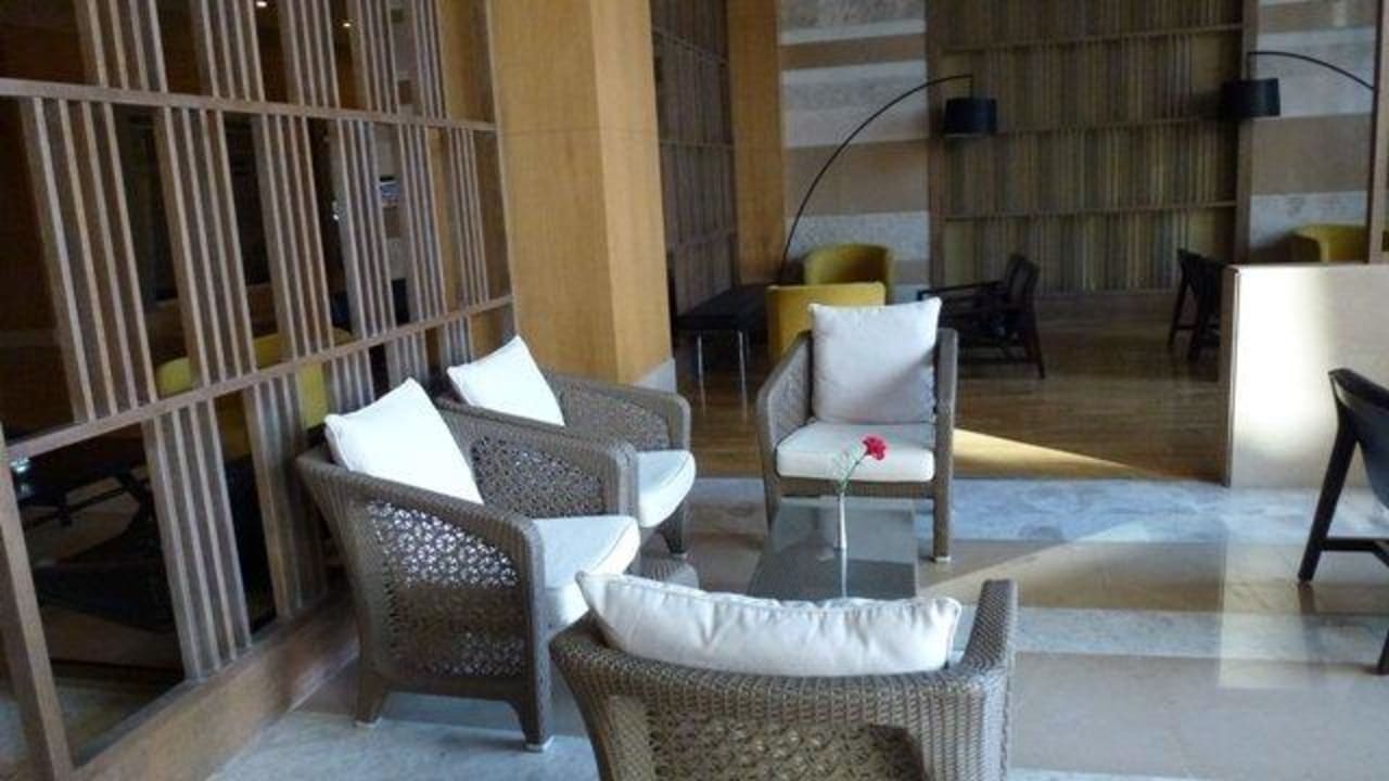 Sitzgruppe in der Lemonbar Sherwood Dreams Resort