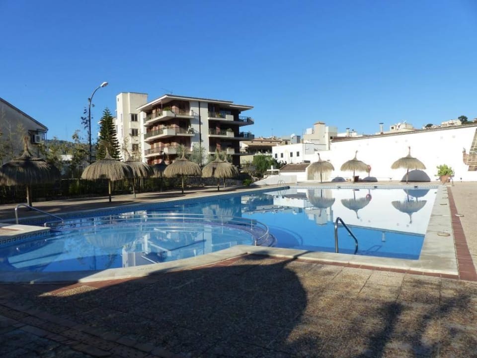Poolanlage Hotel Es Port