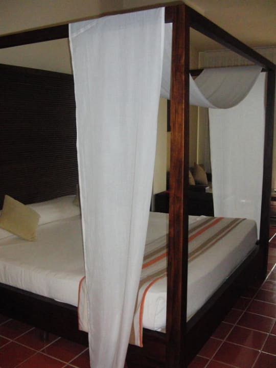 Kingsize Bett Catalonia Royal Bavaro - Adults only