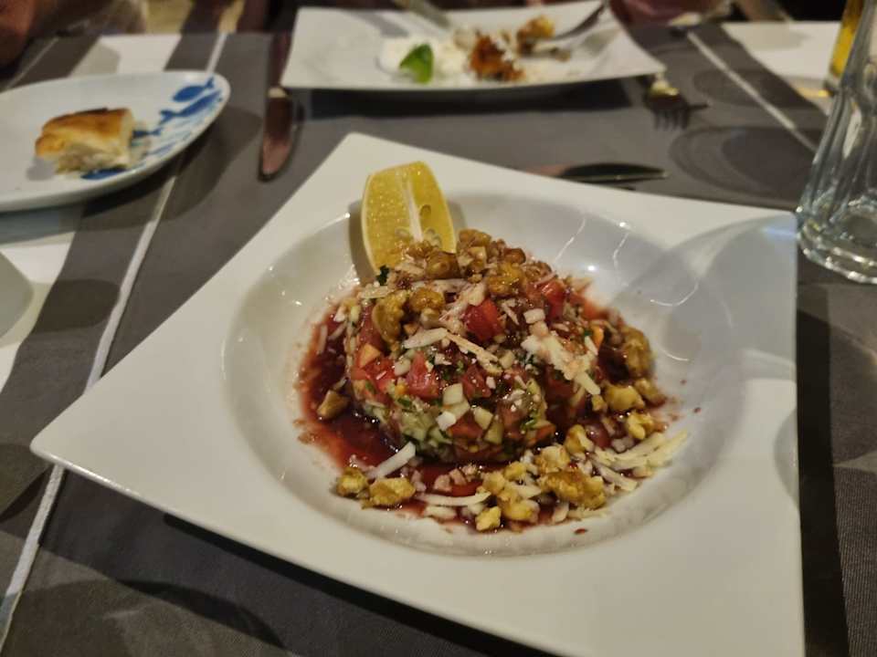 Gastro Can Garden Resort