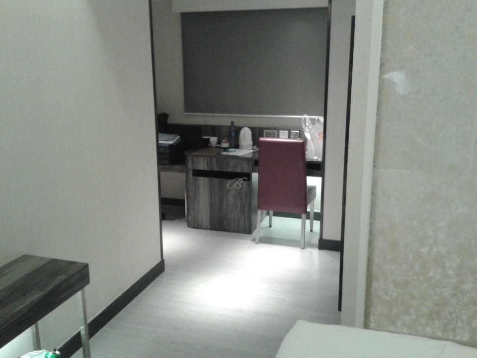 Schreibtisch The Bauhinia Hotel - Tsim Sha Tsui