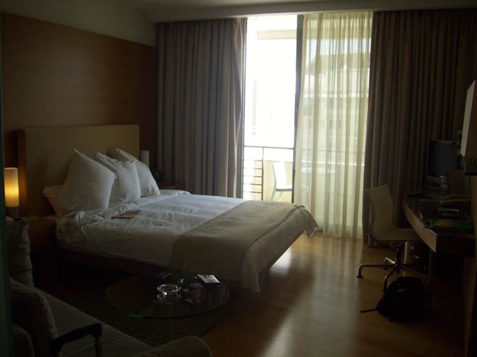 Zimmer Hilton Athens