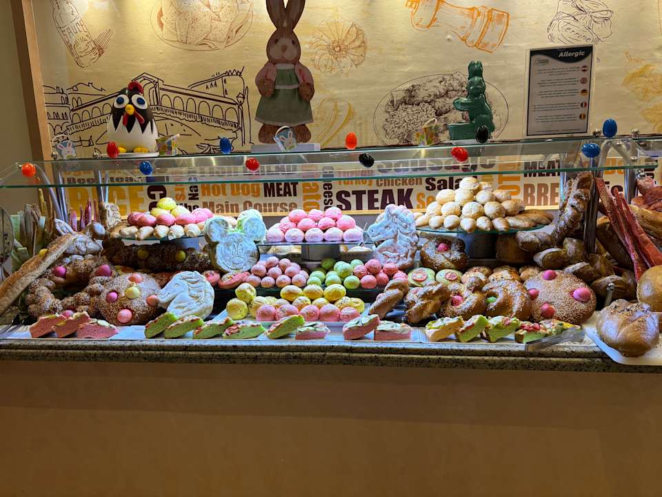 Gastro Three Corners Sea Beach Resort