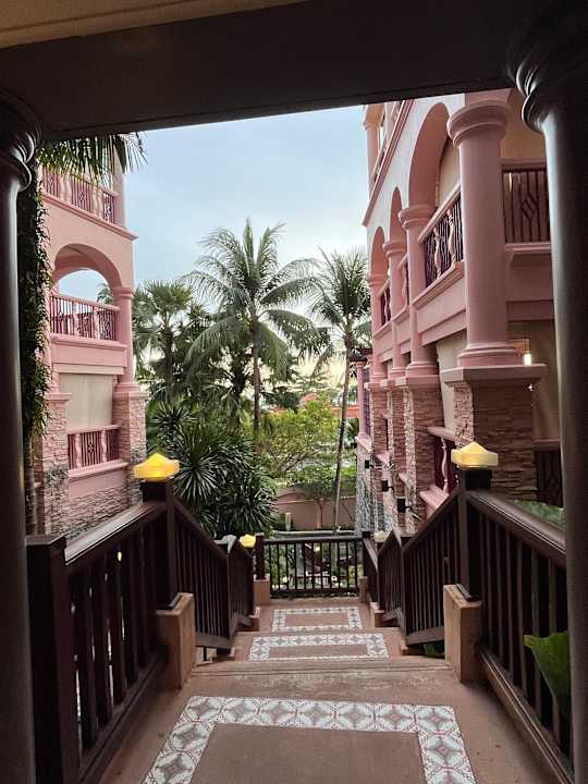 Außenansicht Centara Grand Beach Resort Phuket