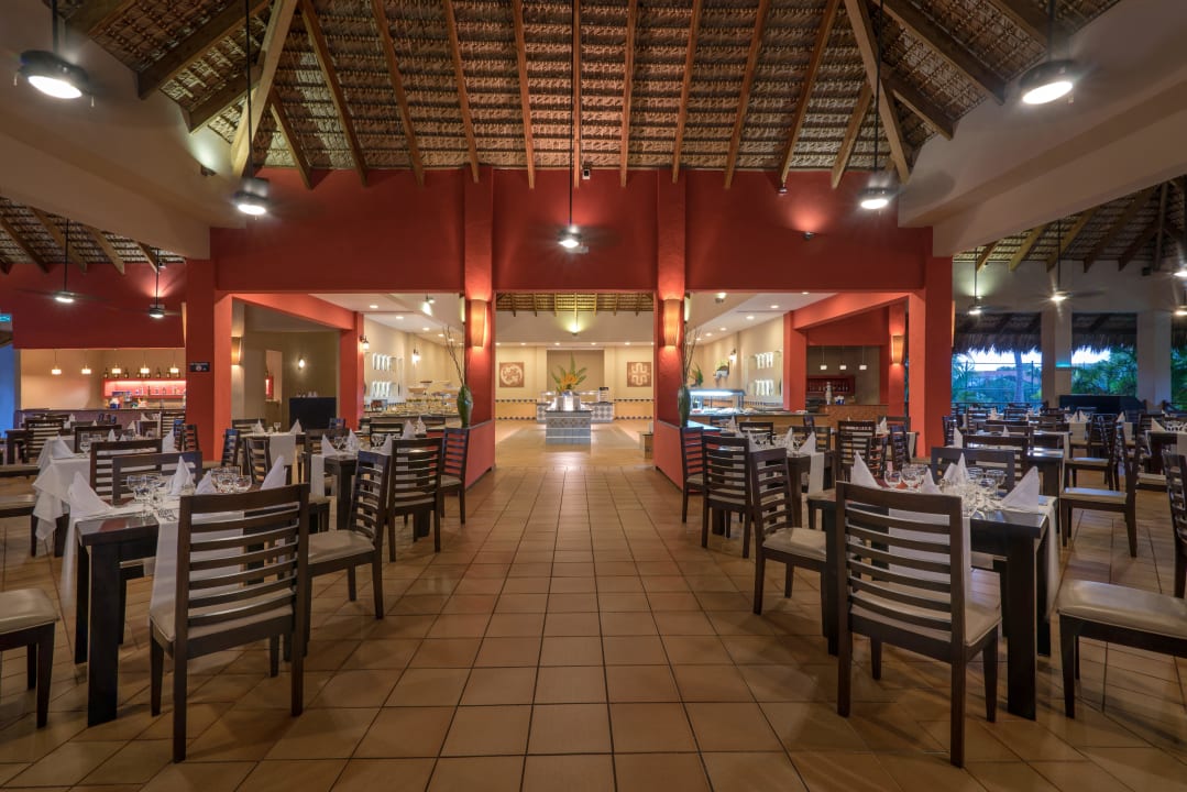 Casabe Buffet Restaurant Punta Cana Princess All Suites Resort & Spa