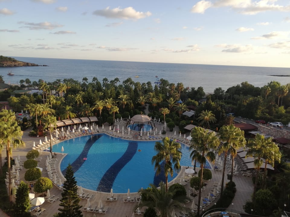 Pool Saphir Resort & Spa