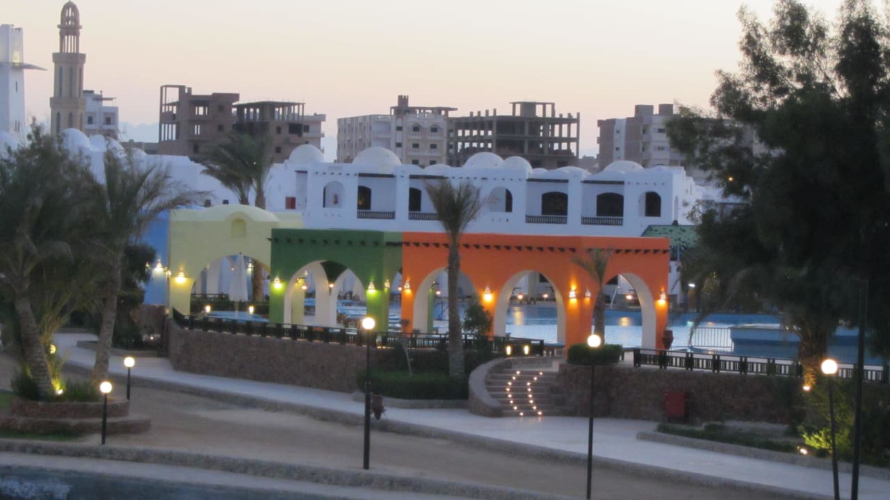 Beleuchtung am Abend Arabella Azur Resort