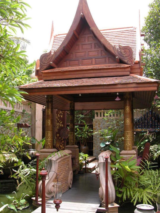 Weg zum Frühstück Hotel Sawasdee Village