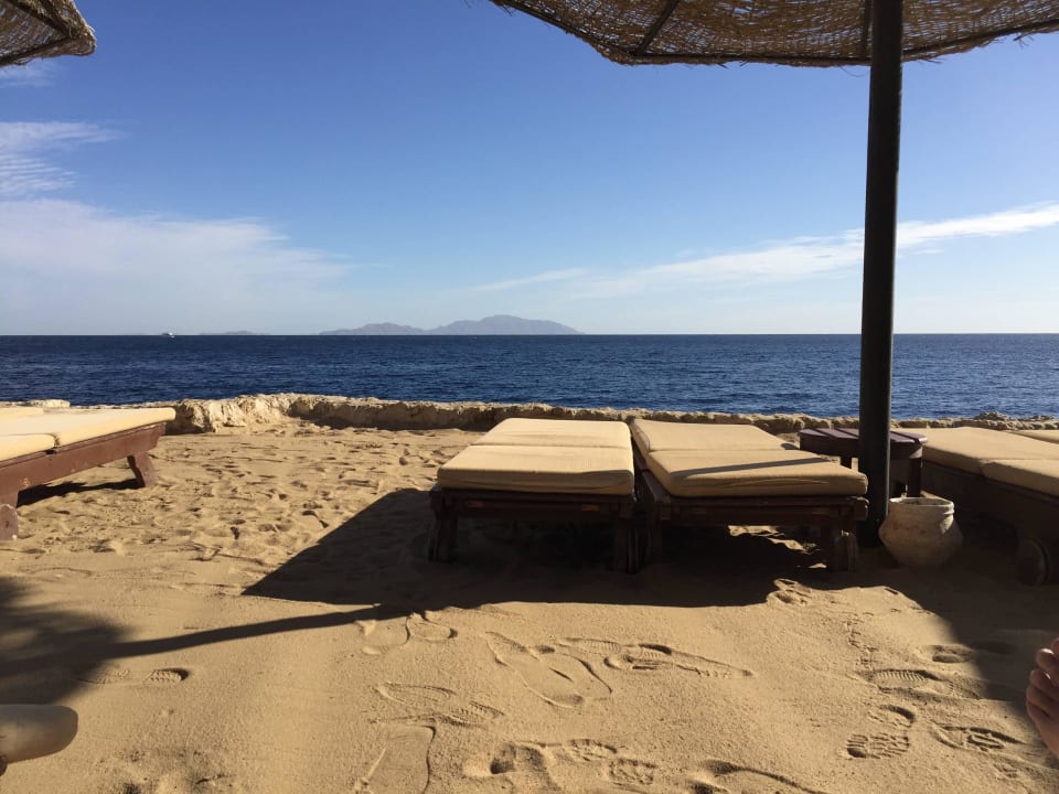Blick vom Strand aufs Meer The Grand Hotel Sharm El Sheikh