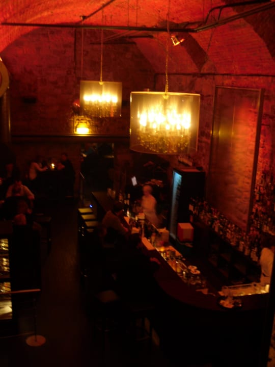 Raucherlounge im Keller Hotel Victoria, BW Signature Collection by Best Western