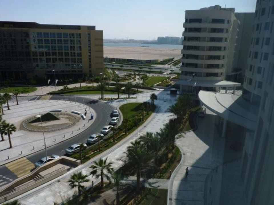 Blick aus dem Hotel-Zimmer Crowne Plaza Hotel Yas Island
