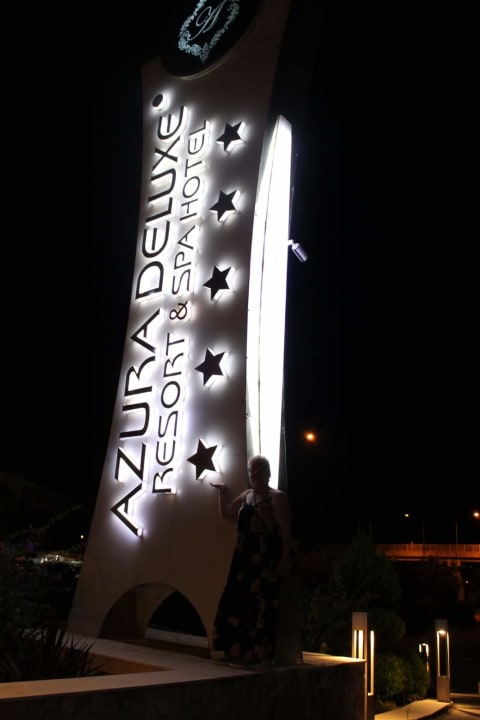 Sonstiges Azura Deluxe Resort & Spa Hotel