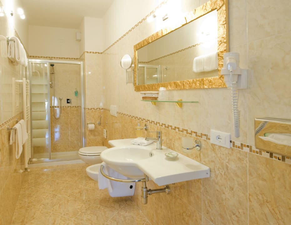 Bagno  Hotel Borgo dei Poeti Wellness Resort