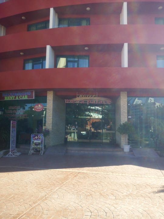 Lobby Hotel Mena Palace