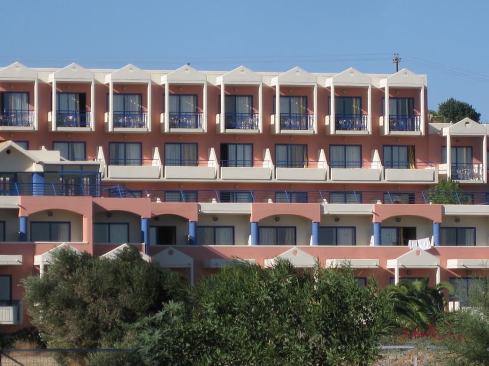 Außenansicht Kresten Palace Hotel