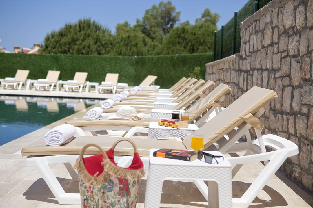 Pool İNDAĞ APART AİLE Oteli