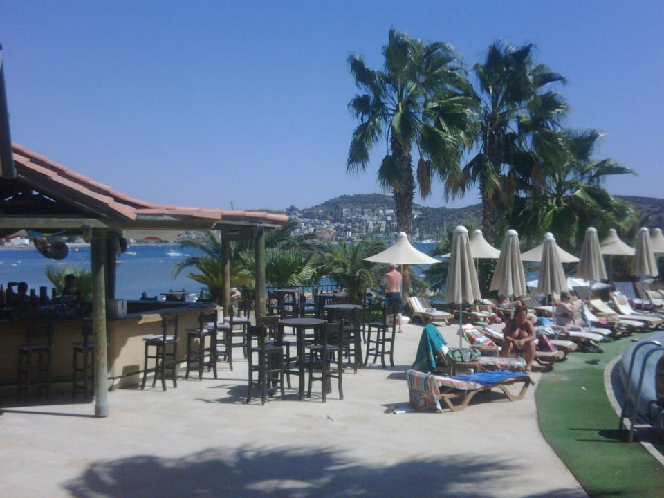 Liegen mit Poolbar 3S Beach Hotel Bodrum