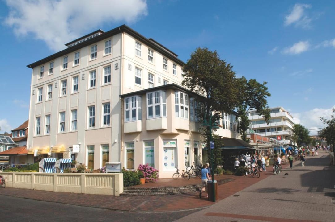 Außenansicht Haus Fresena Ferienwohnungen Haus Fresena