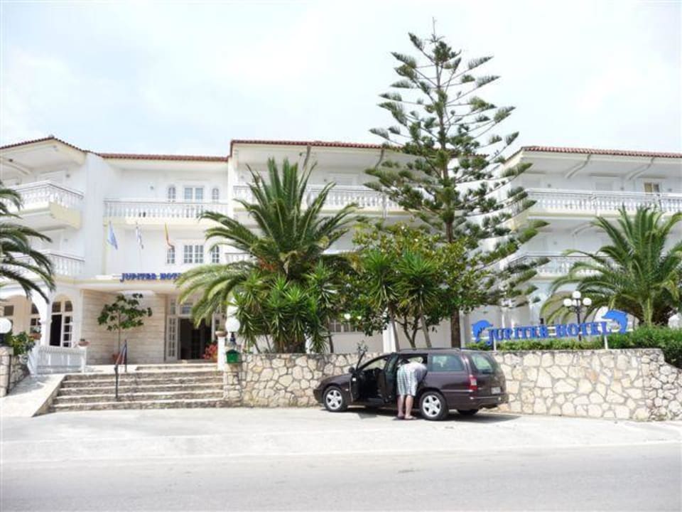 Wejście hotelowe Karras Grande Resort