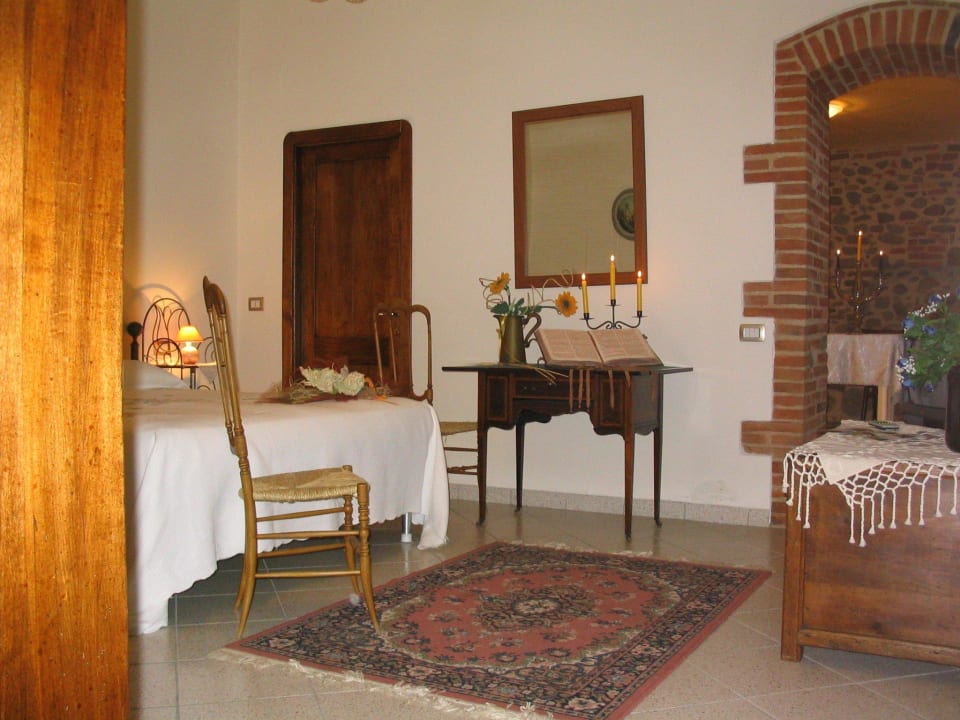 CAMERA TIPO Agriturismo il Piastrino