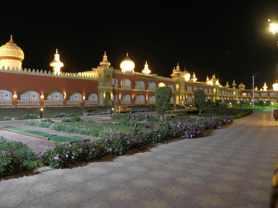 800er Block Pickalbatros Alf Leila Wa Leila Resort - Neverland Hurghada