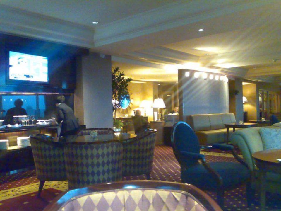 Club level lounge Hotel Mulia Senayan, Jakarta