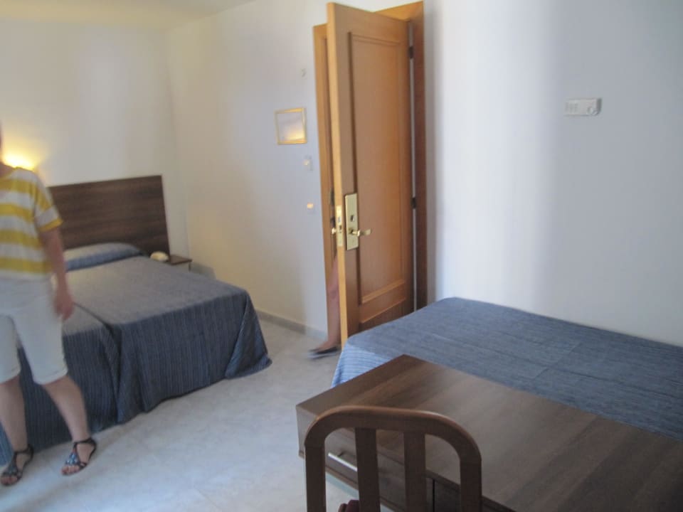 Sypialnia FERGUS Club Pineda Splash