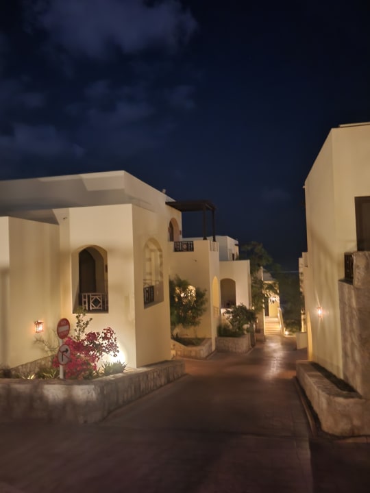 Außenansicht The Cove Rotana Resort