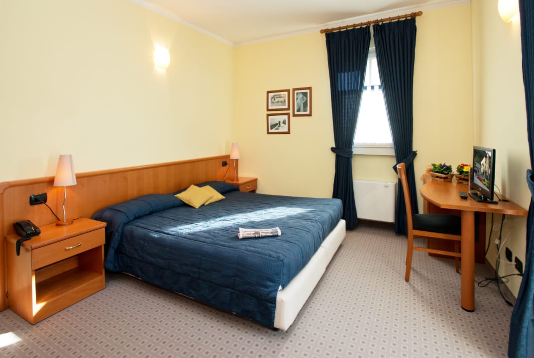 Zimmer Hotel Garni Le Corti