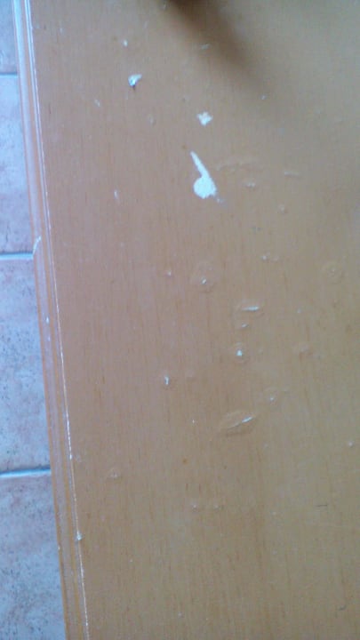 Alte Möbel aus den 80er Jahren Hotel Seker Resort