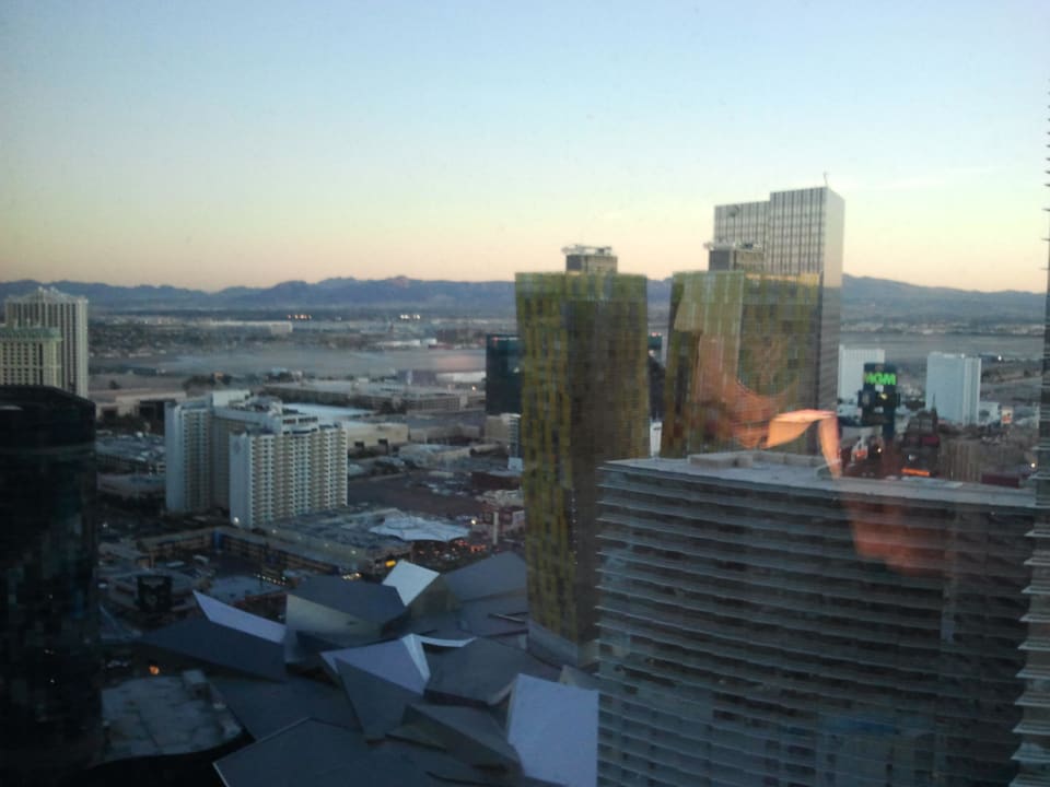 Aus dem Westtower fotografiert The Cosmopolitan of Las Vegas