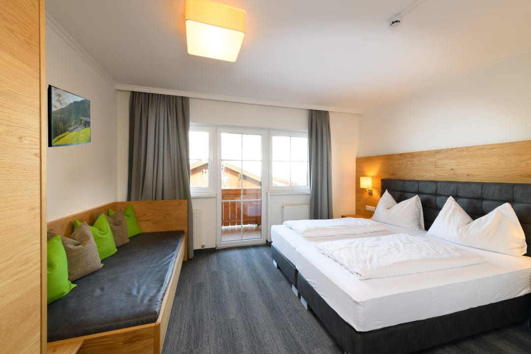 Zimmer Familien- & Wanderhotel Erika