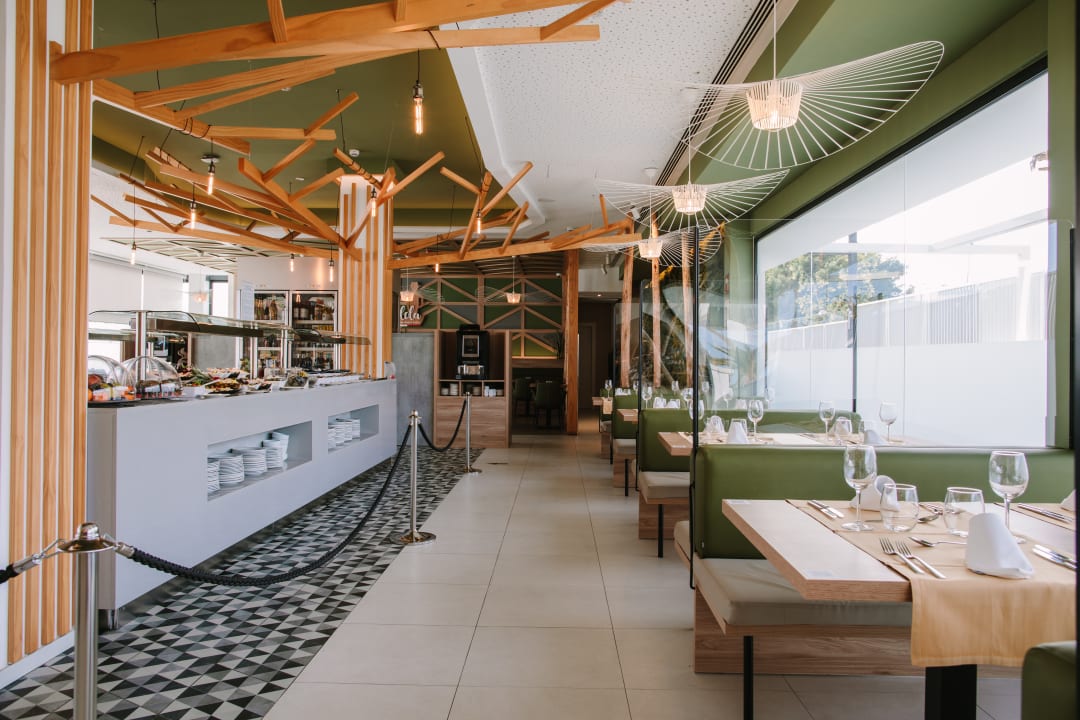 Gastro Club Maspalomas Suites & SPA