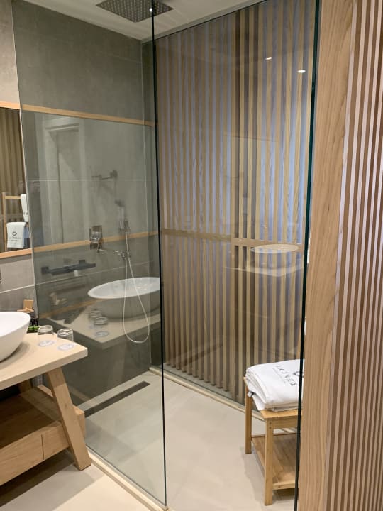 Zimmer Ikones Seafront Luxury Suites