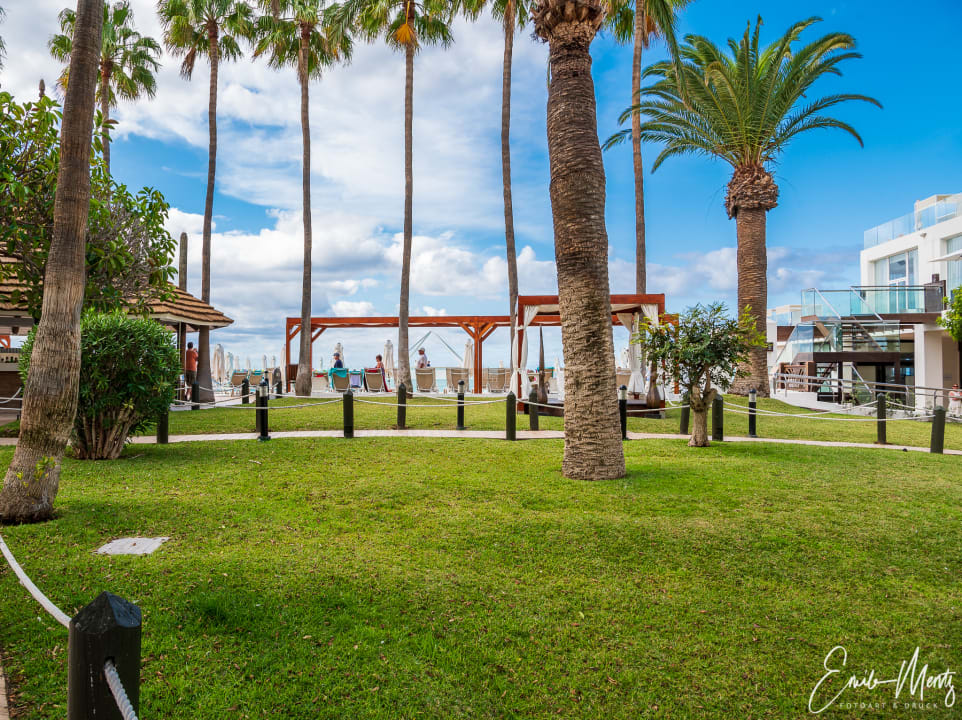 Gartenanlage Iberostar Waves Bouganville Playa