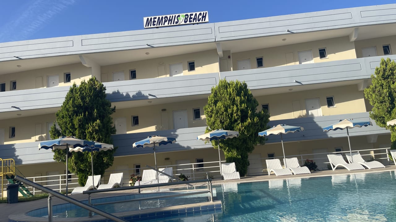Außenansicht Hotel Memphis Beach