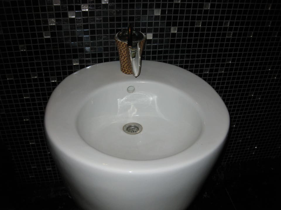 Рукомойник Q Premium Resort